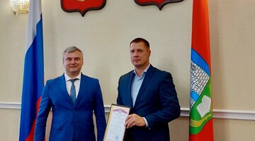 Коллектив ООО «УК «Зеленая роща» удостоен награды за восстановление инфраструктуры Троицкого района ЛНР
